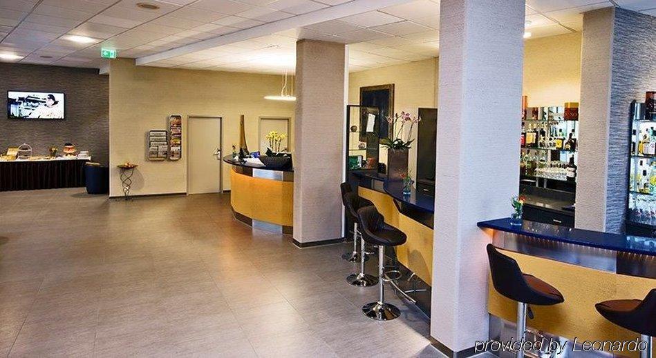 Bonjour Tagungshotel Stuttgart-Gerlingen Esterno foto
