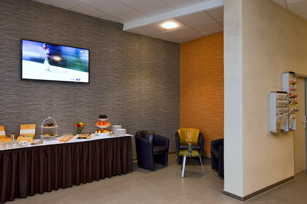 Bonjour Tagungshotel Stuttgart-Gerlingen Esterno foto