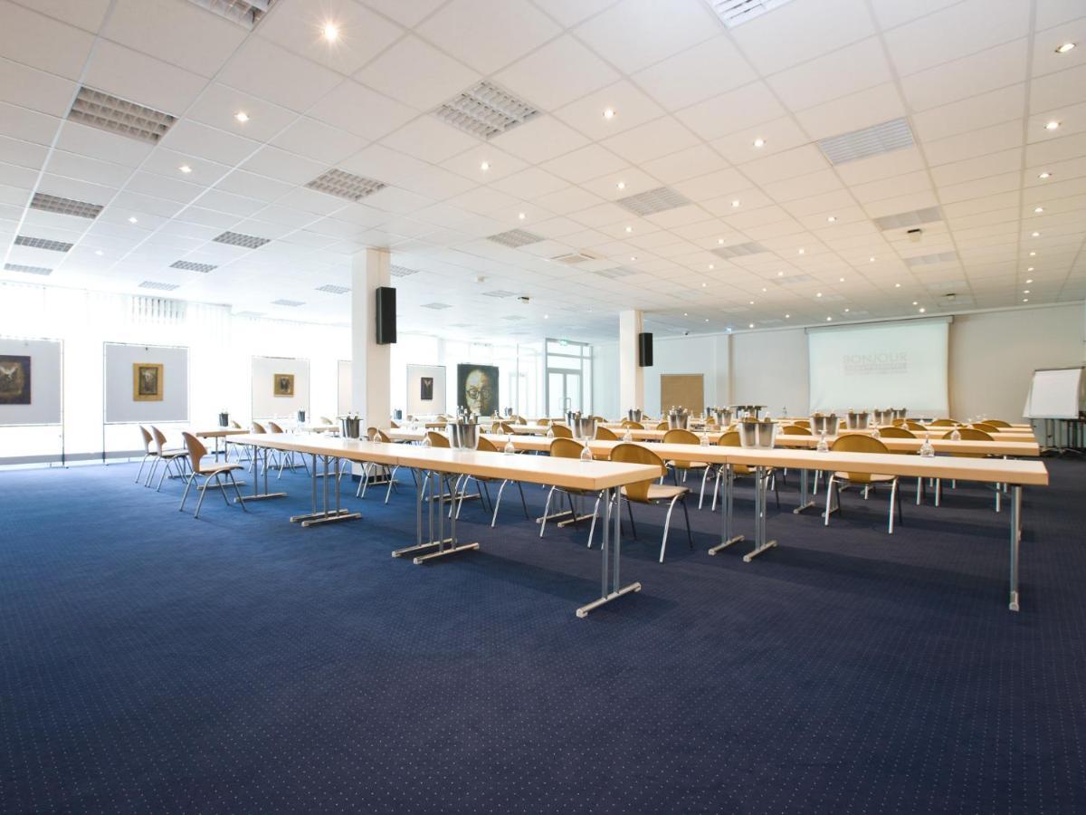 Bonjour Tagungshotel Stuttgart-Gerlingen Esterno foto